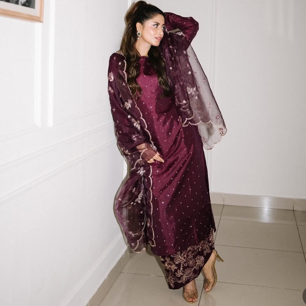 Laal Clothing 3 piece stitched Pakistani suit in mauve purple & gold